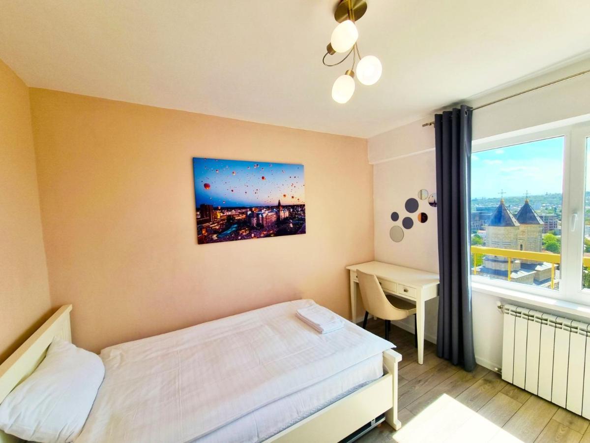Inima Iasului - Central View Apartment Jászvásár Kültér fotó
