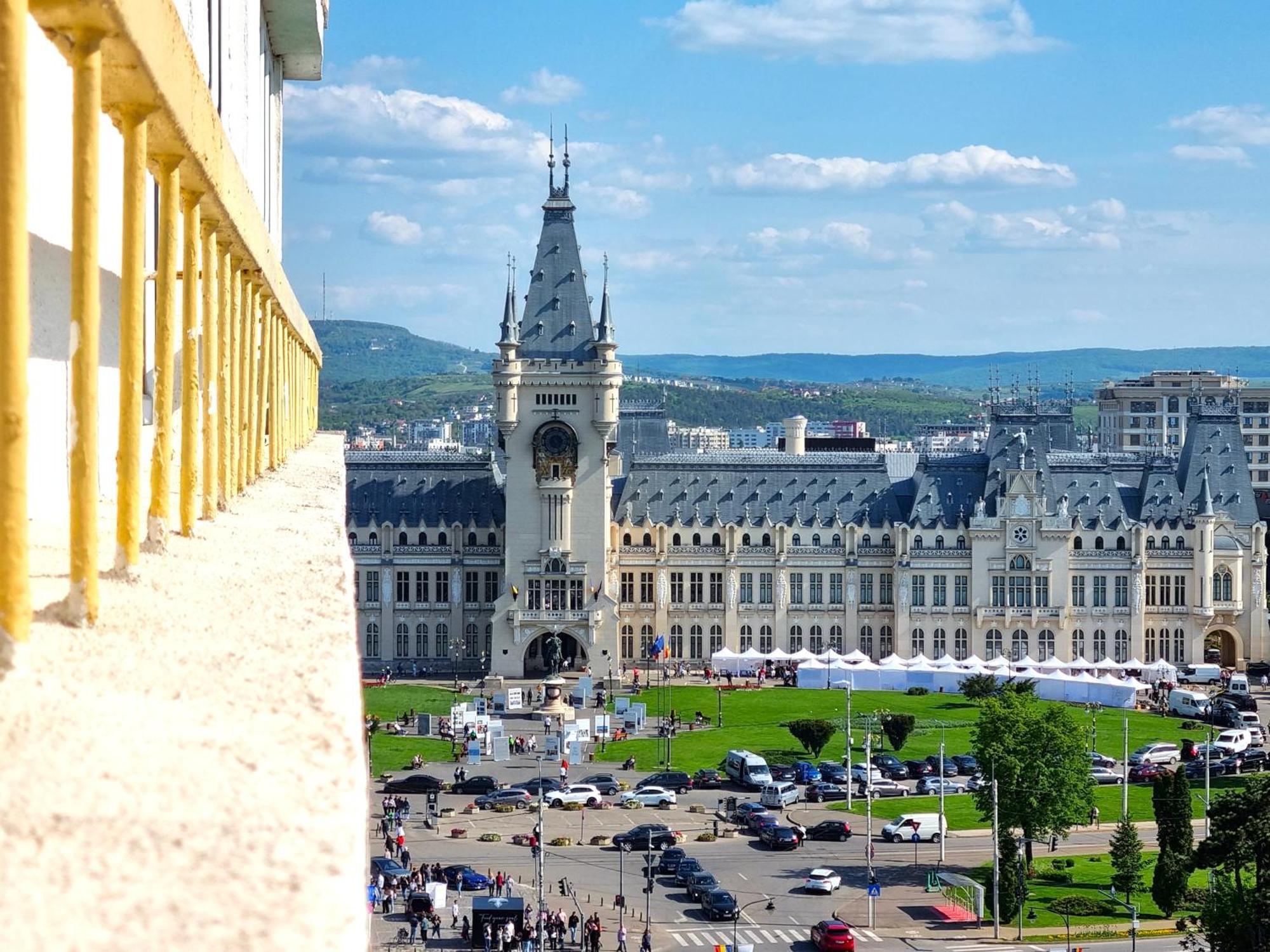 Inima Iasului - Central View Apartment Jászvásár Kültér fotó